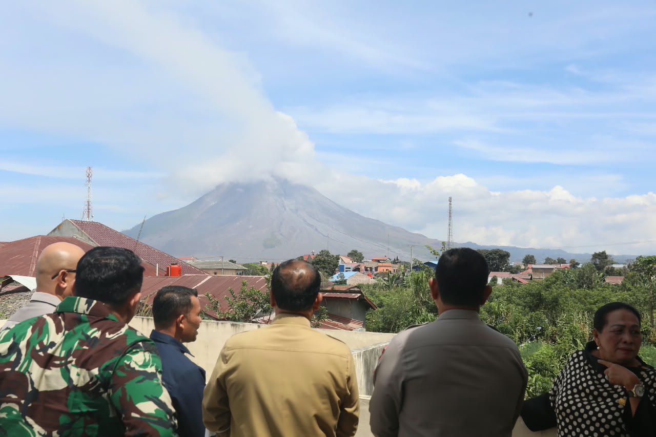 Erupsi Sinabung, 21 Penerbangan di Bandara Kualanamu Batal