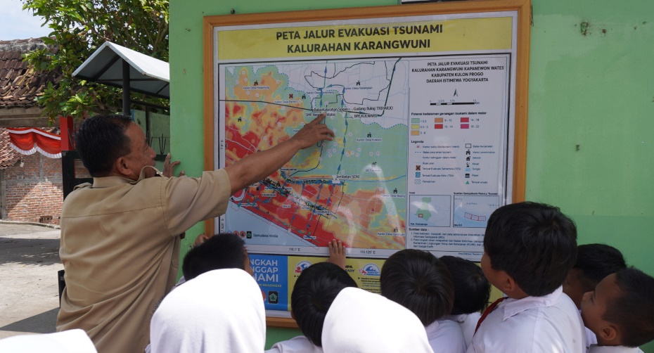 Literasi Kebencanaan Harus Dibangun Sejak Pendidikan Dasar