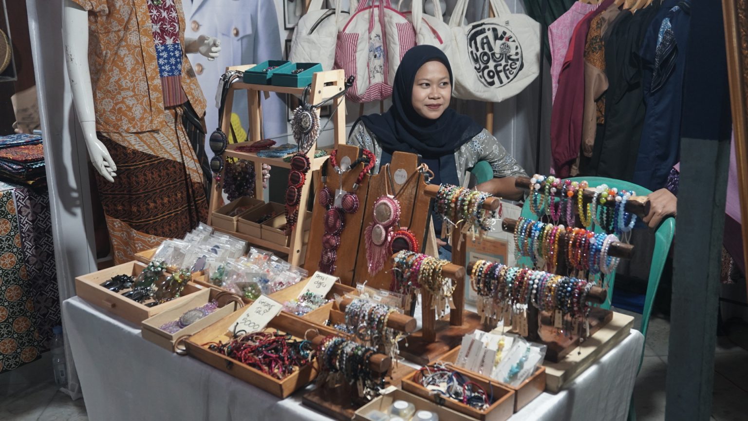 Kreakota, Ruang Promosi bagi Perajin dan Pelaku UMKM