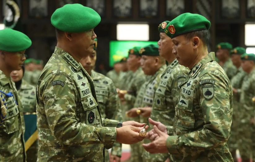10 Kodim Lepas dari Kodam IV/Diponegoro