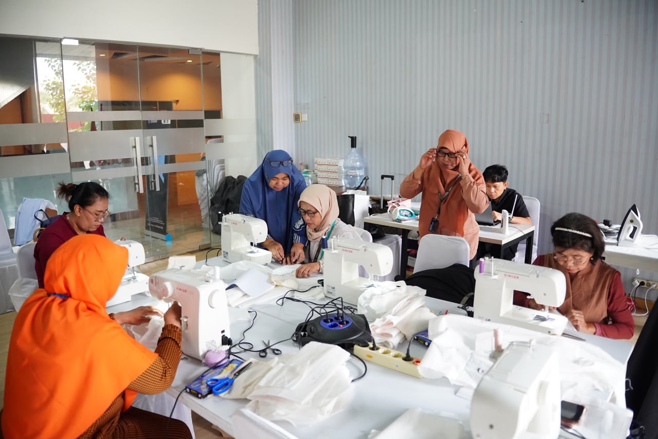Bekali Pegiat Fesyen dengan Manajemen Usaha lewat Aktivasi Creative Hub