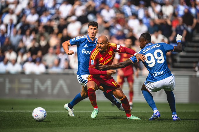 AS Roma Amankan 1 Angka di Markas Como