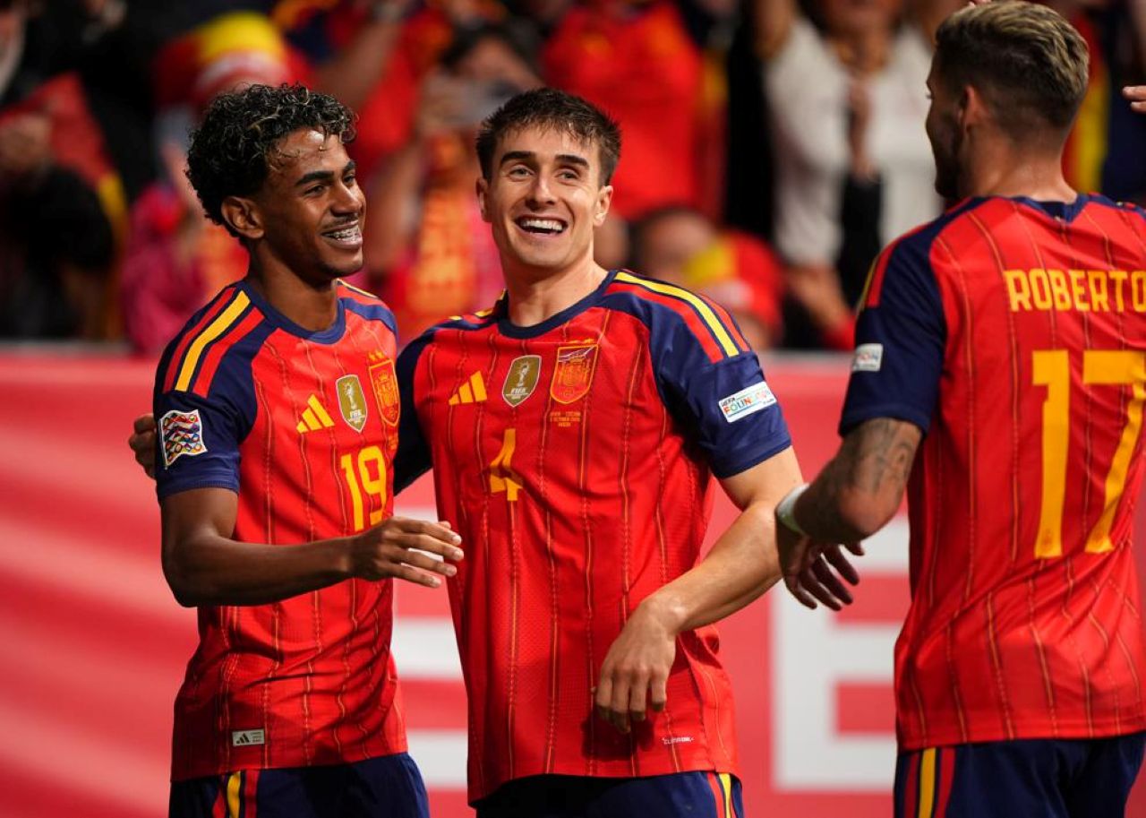 Spanyol Masih Sempurna, Bekuk Ceko 3-1