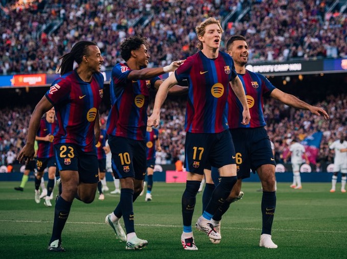 Barcelona Masih Sempurna, Kokoh di Puncak