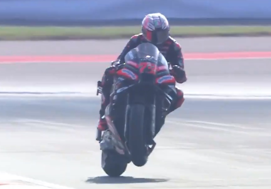 Marco Bezzecchi Juara di Mandalika, Marc Marquez Turun Peringkat